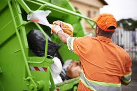 Best Furniture Removal  in Lyndonville, VT